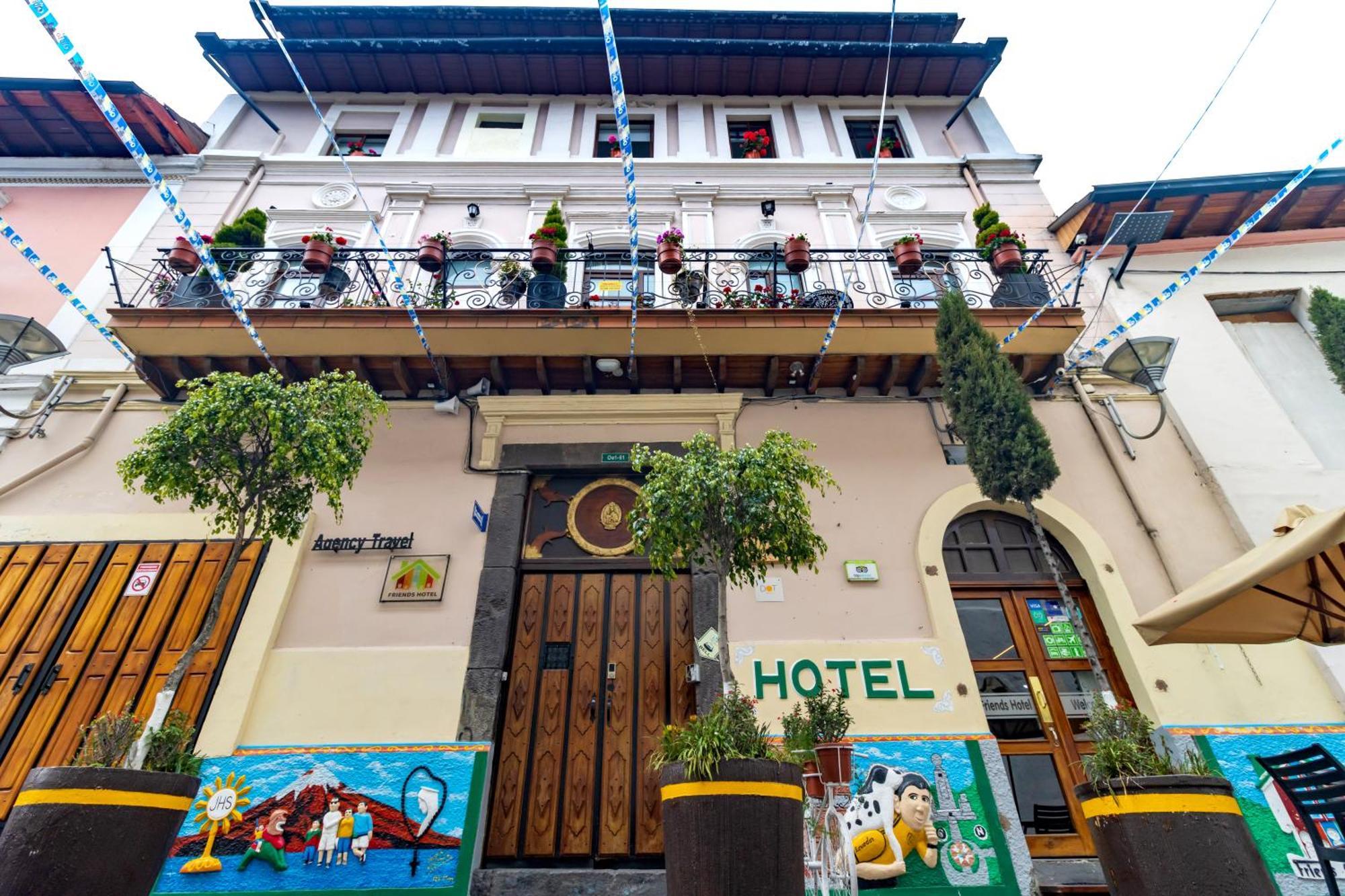Friends Hotel & Rooftop - Historic Center & Museums キト エクステリア 写真